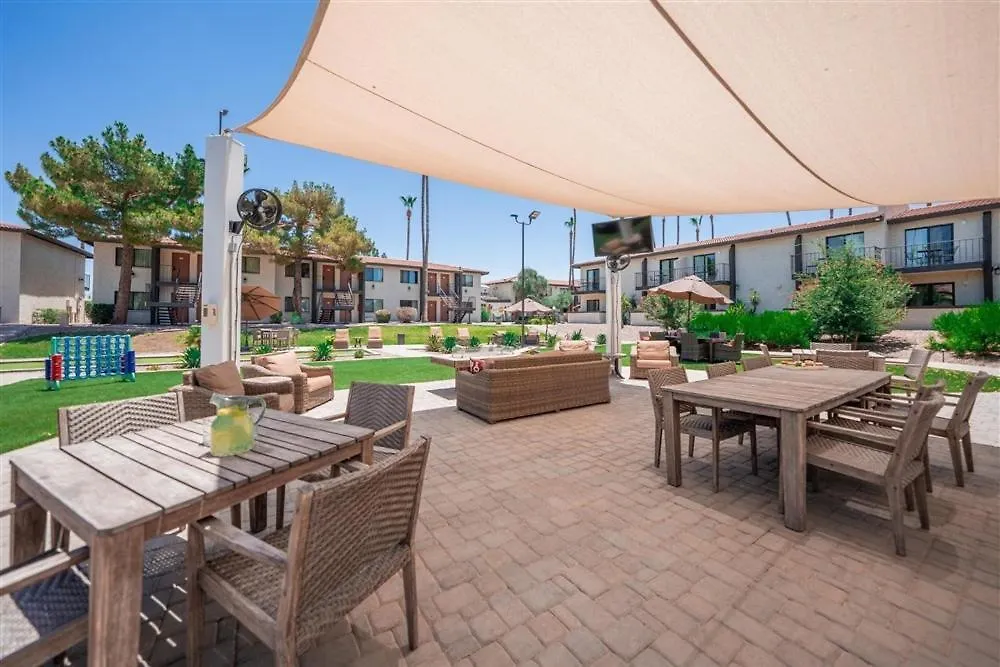 Scottsdale'S Premium Short Term Getaway, Fully Furnished 1 Bedroom Homes, Free Golf, Cable, Utilities, Wi-Fi, Parking, Pool, And Bike Trails- Unit 112 Apts 0*, Scottsdale États-Unis